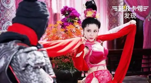 戴菲丨教科书示范如何成功演绎一个尤物